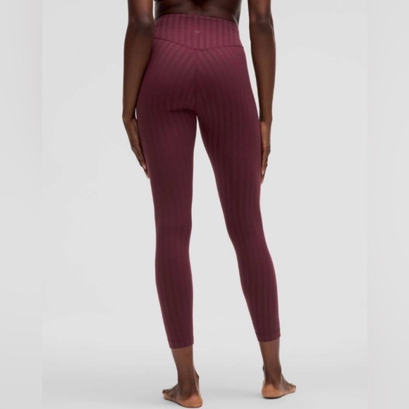 lululemon athletica Pants - Lululemon Wunder Under High-Rise Tight 25" *Tonal Stripe
Garnet